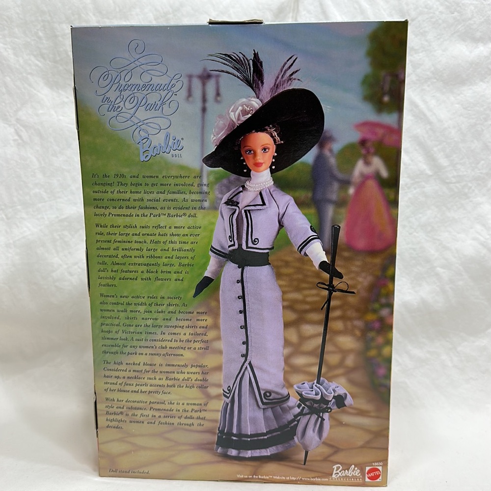 Barbie - Picture 3 of 6
